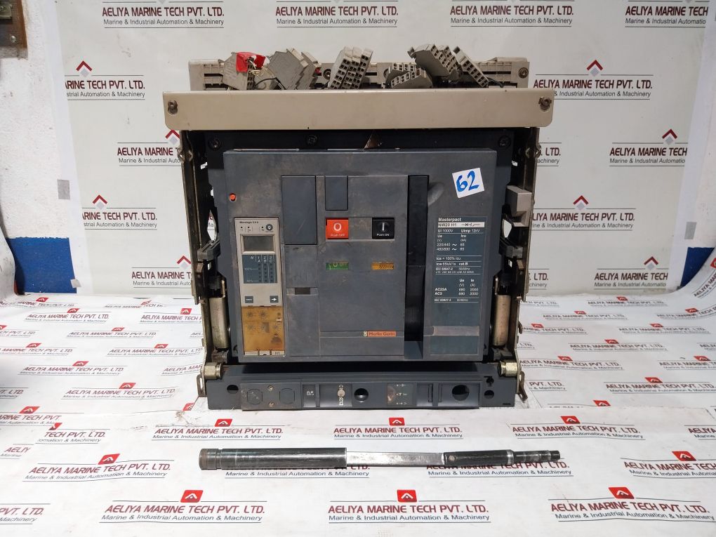 Merlin Gerin Nw20 H1 Micrologic 5.0a Circuit Breaker - Image 3