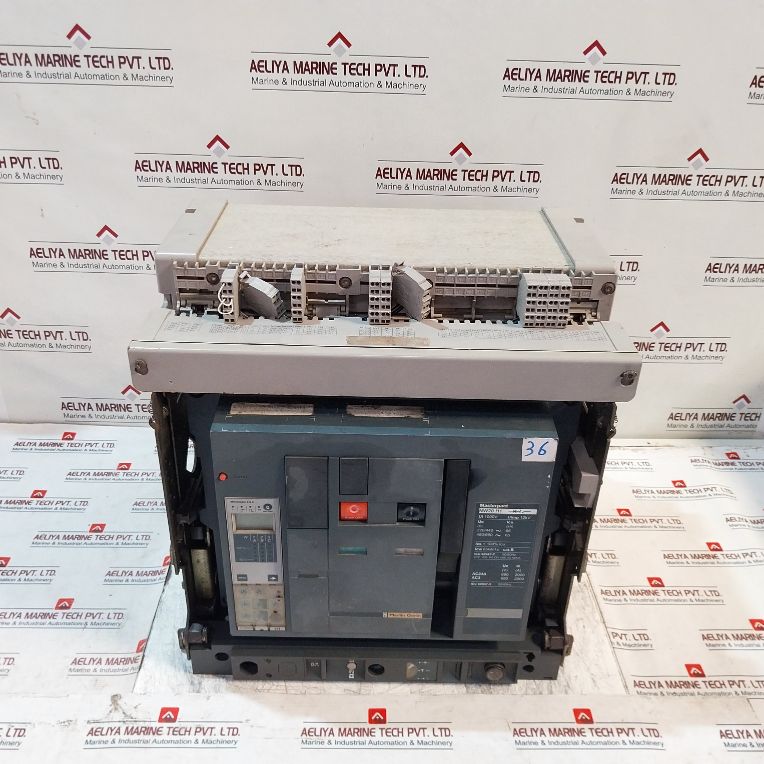 Merlin Gerin Schneider Electric Nw20 H1 Circuit Breaker 1000v