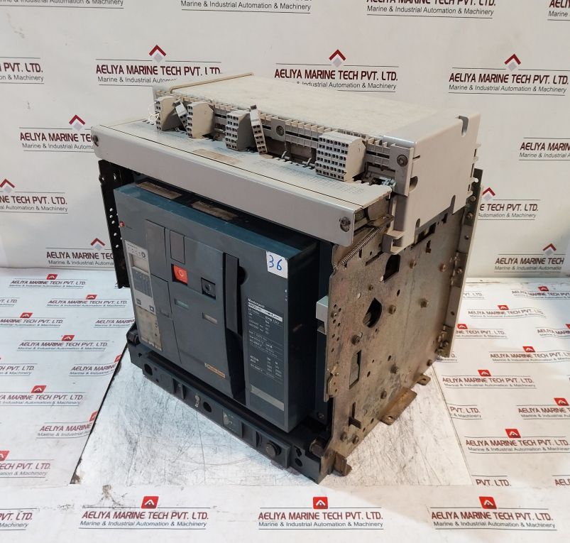 Merlin Gerin Schneider Electric Nw20 H1 Circuit Breaker 1000v - Image 4