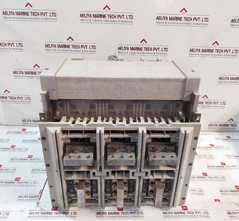 Merlin Gerin Schneider Electric Nw20 H1 Circuit Breaker 1000v - Image 6