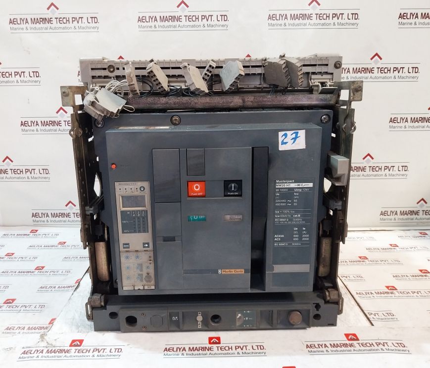 Merlin Gerin Schneider Electric Nw20 H1 Circuit Breaker 1000v - Image 4