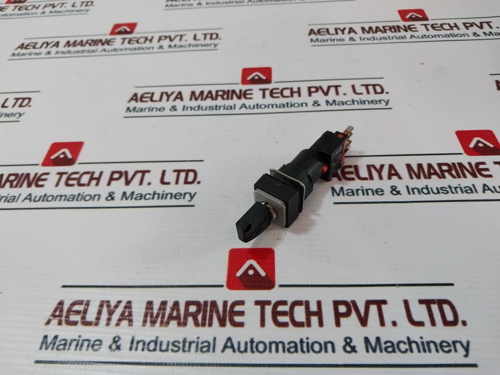 Moeller E01 Contact Block - Image 3