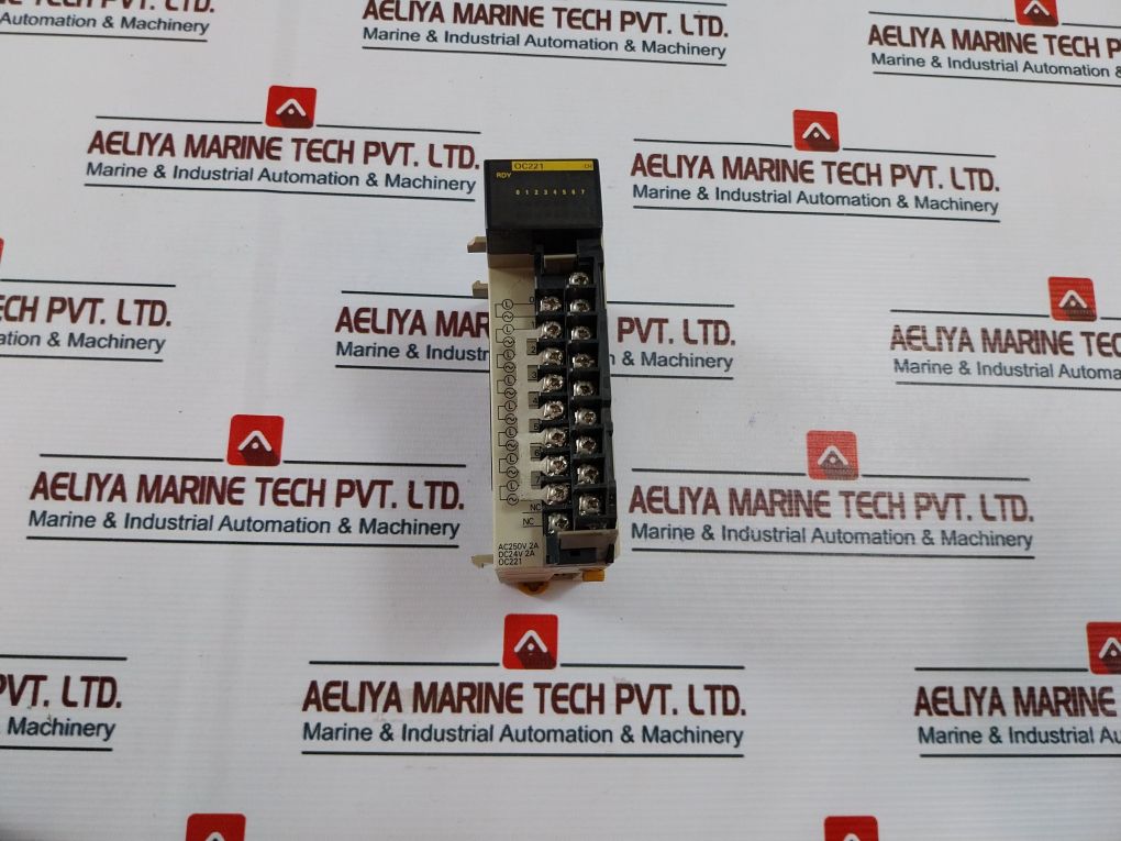 Omron Cqm1-oc221 Output Unit
