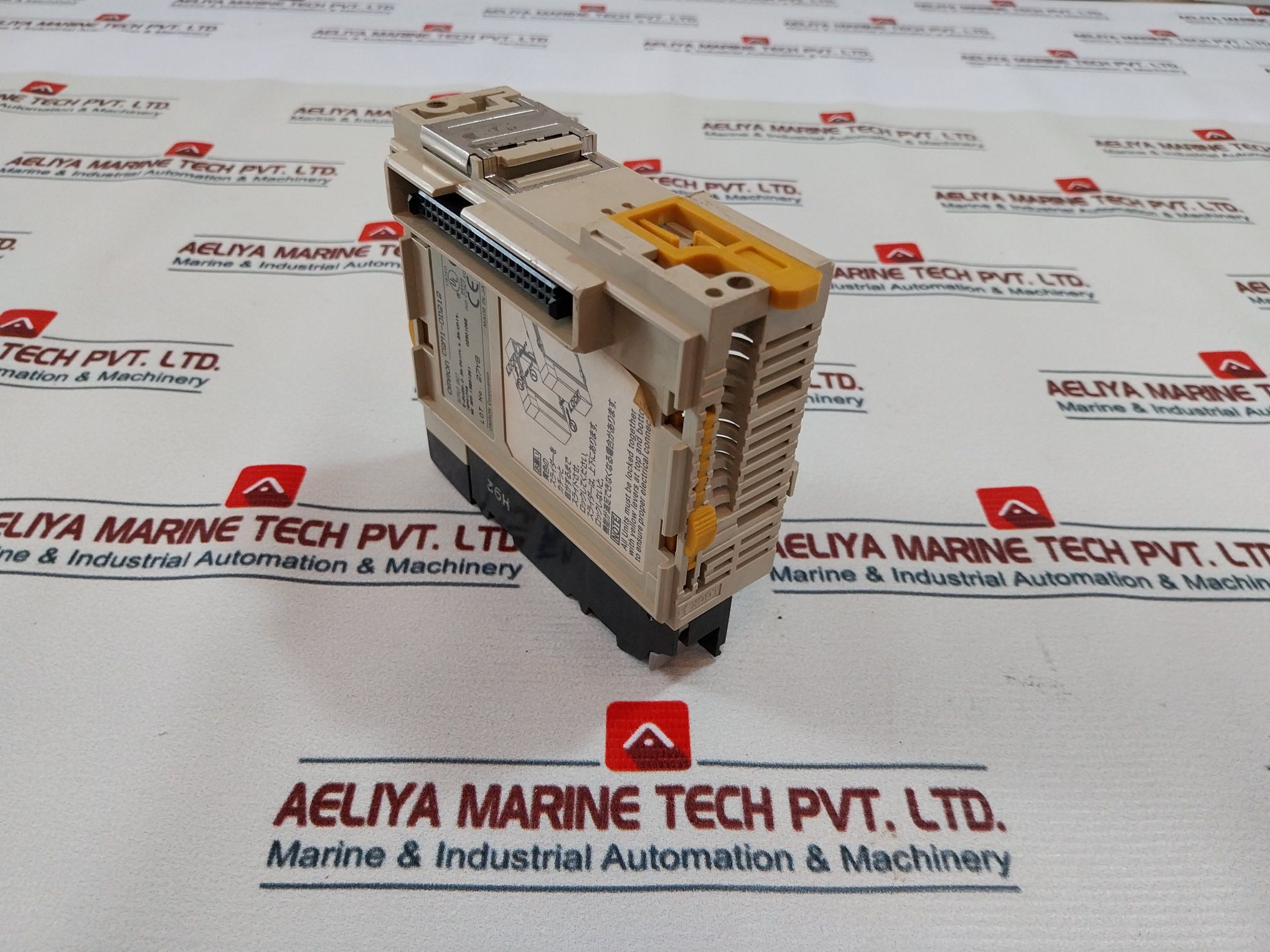 Omron Cqm1-od212 Output Unit - Image 4