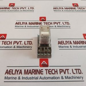 Omron My4 Relay With 27e166 Socket 24vdc