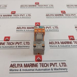 Phoenix Contact 29 00 93 4 Relay With Base 2903677