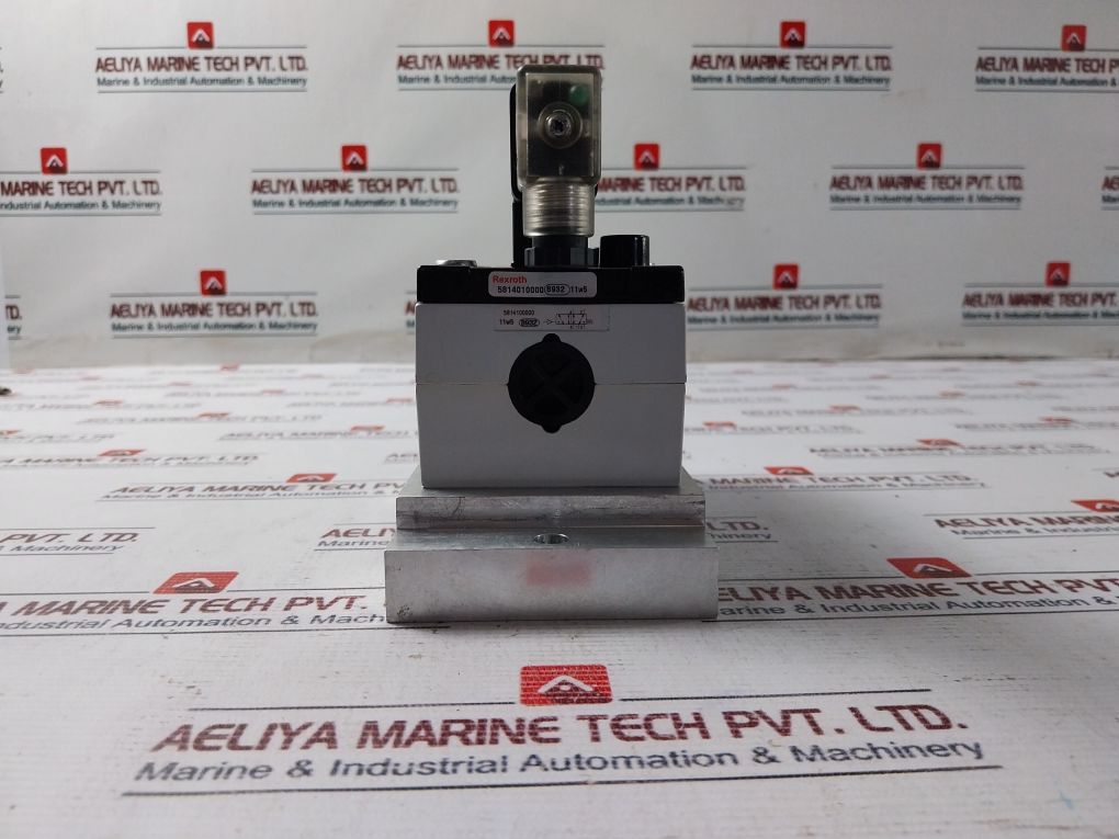 Rexroth 5814111100 Pilot Valve - Image 6