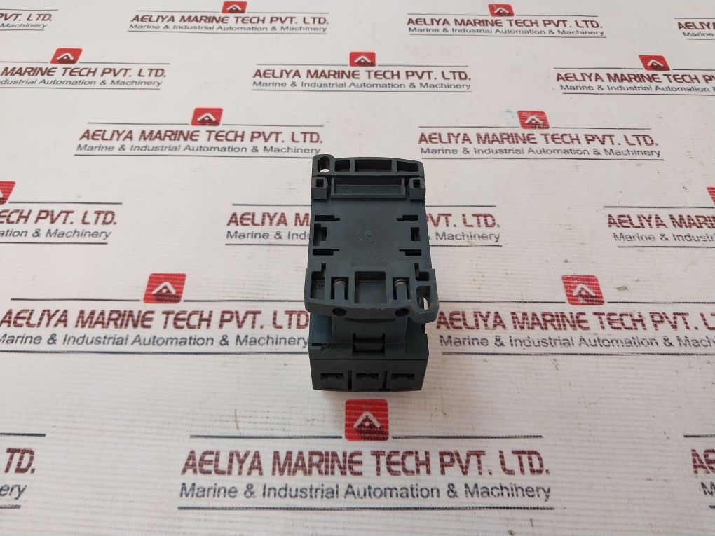 Schneider Electric Telemecanique Lc1d12 Contactor 690v - Image 5