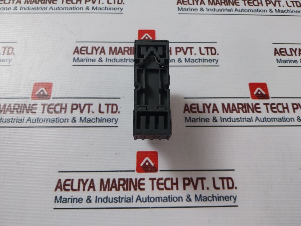 Schrack Pt570l24 Relay 24v - Image 3