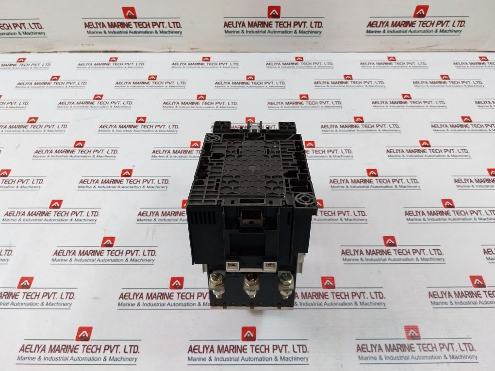 Siemens 3rt1054-6ap36 Contactor With 3rh1921-1da11 Auxiliary Contact Block With 3rt1054-6ap36 Contactor With 3rb2956-2th2 Current Transformer - Image 5