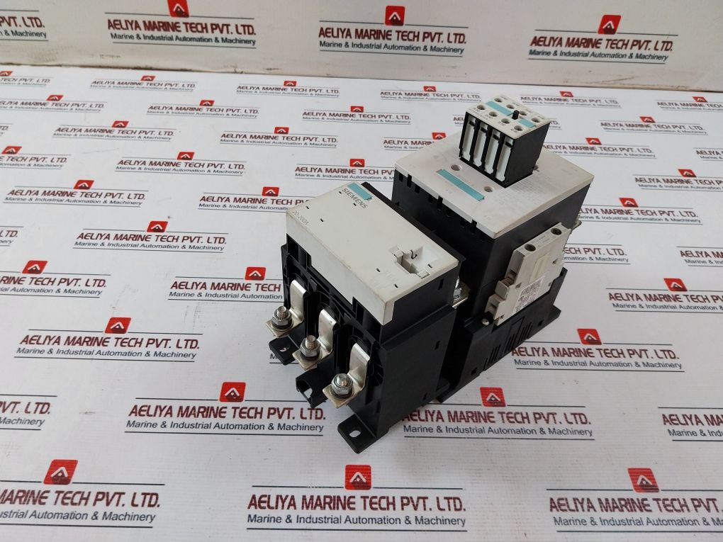 Siemens 3rt1054-6ap36 Contactor With 3rh1921-1da11 Auxiliary Contact Block With 3rt1054-6ap36 Contactor With 3rb2956-2th2 Current Transformer - Image 3