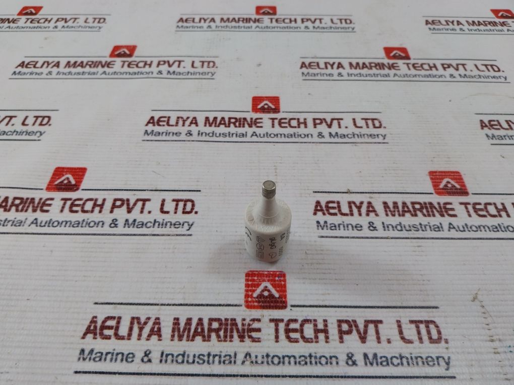 Siemens 5sb231 Bottle Fuse 6a 500v - Image 4