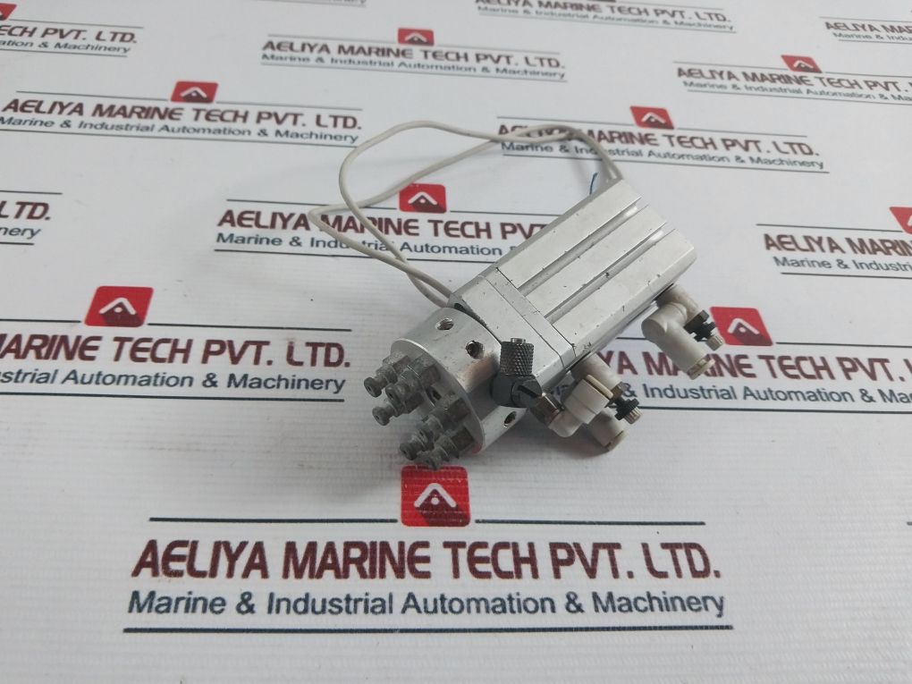 Smc Cdqskb20d-p5359-25 Pneumatic Compact - Image 4