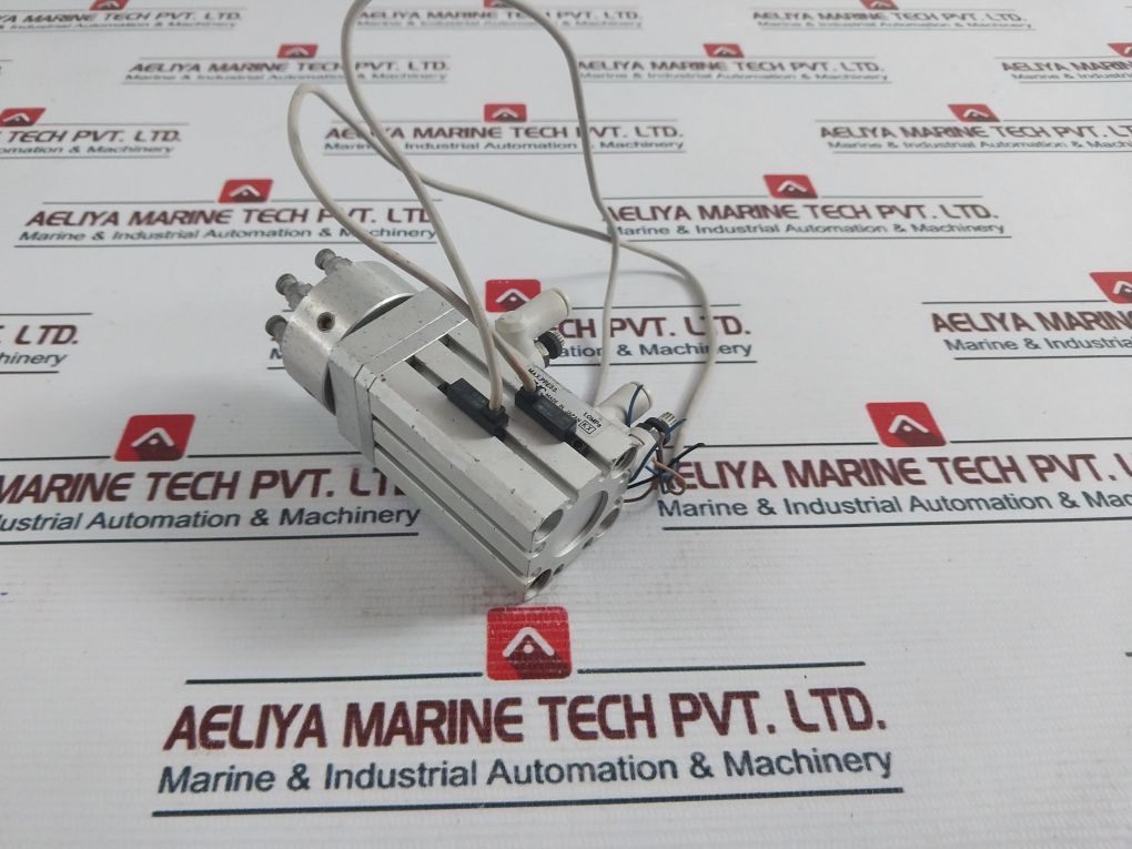 Smc Cdqskb20d-p5359-25 Pneumatic Compact - Image 3