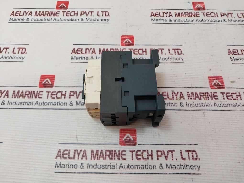 Telemecanique Schneider Electric Lc1d186 Contactor 690v - Aeliya Marine