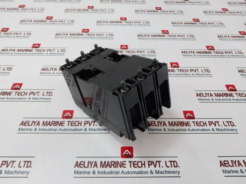 Terasaki Electric Xh100ns 3 Pole Circuit Breaker 30 A - Image 5