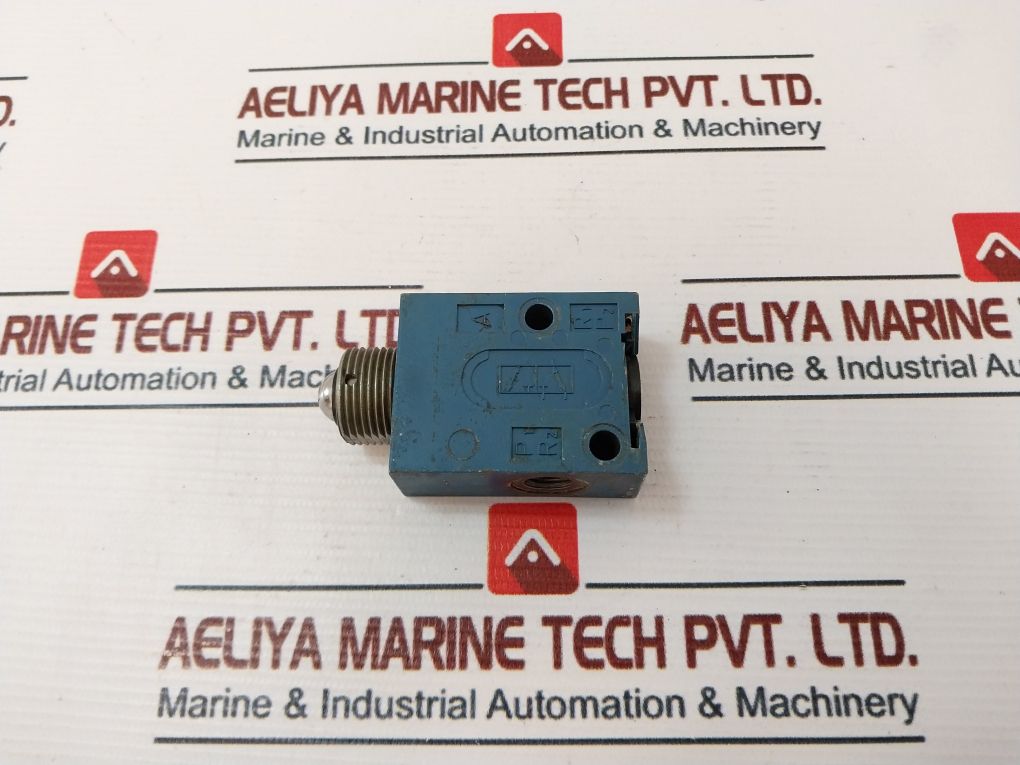 Wabco 5630201010 Solenoid Valve - Image 3