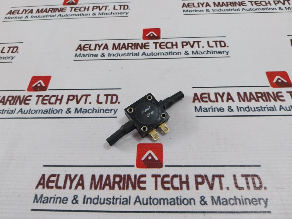 World Magnetics Psf-100a Pressure Sensor - Image 4