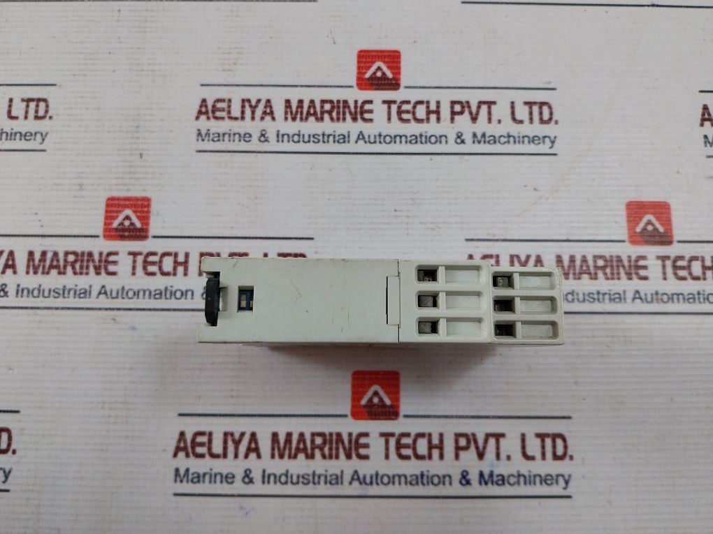 Crouzet Eul 84 872 001 Voltage Control Relay 24v - Image 3