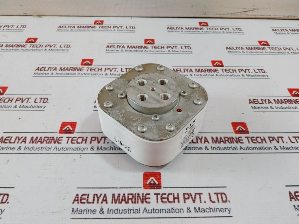 Eaton Bussmann 170m7059 Body Fuse - Image 3