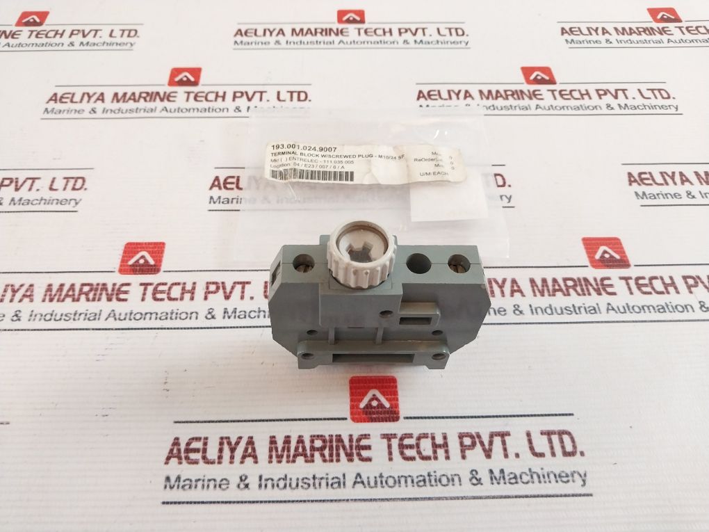 Entrelec Mb1024.sf Terminal Block Kold Draft Ttr-02422 Knob Kold Draft Knob Ttr-02422 556.30.01.013 Weight : 50 Gm Ref No(Sp) : 108984