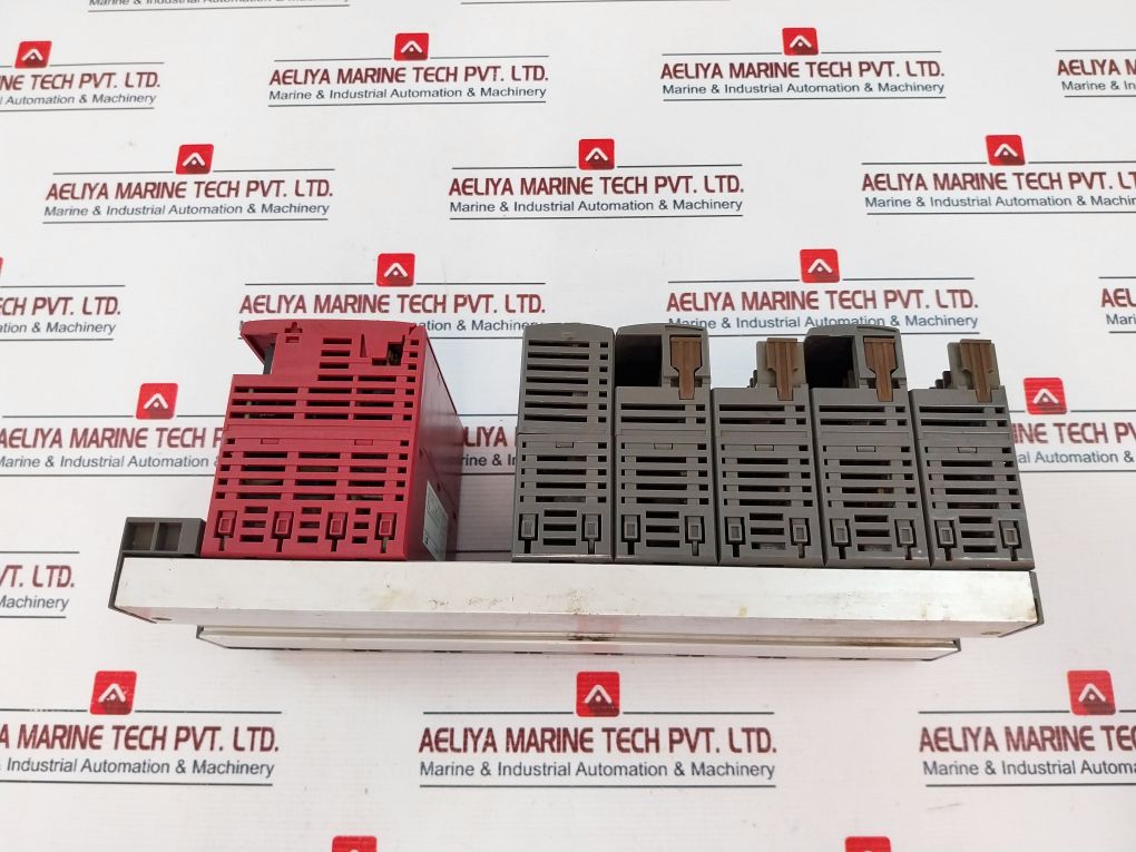 Fuji Electric Np1s-42 Power Supply Module Dc24v 7ma - Image 4