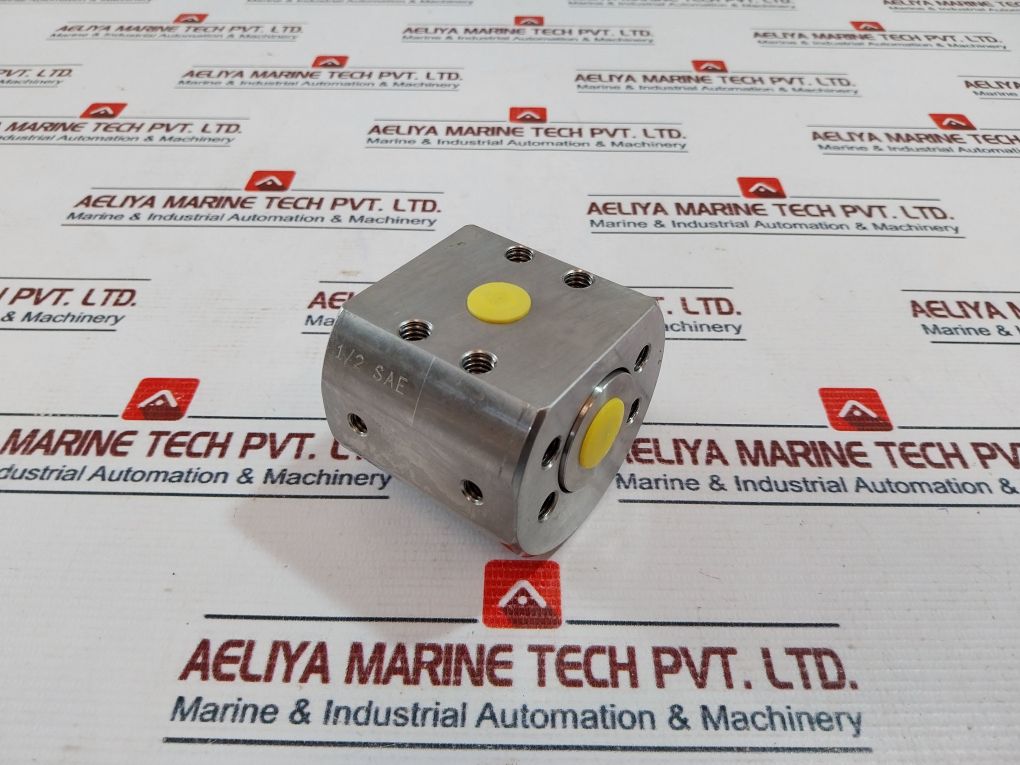 Gilmore 27029-0.3 Shuttle Valve - Image 4