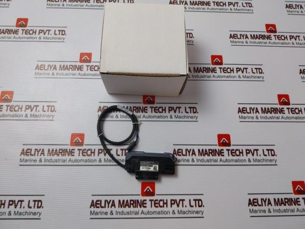 Keyence Fs-v21r Fiber Optic Photoelectric Amplifier
