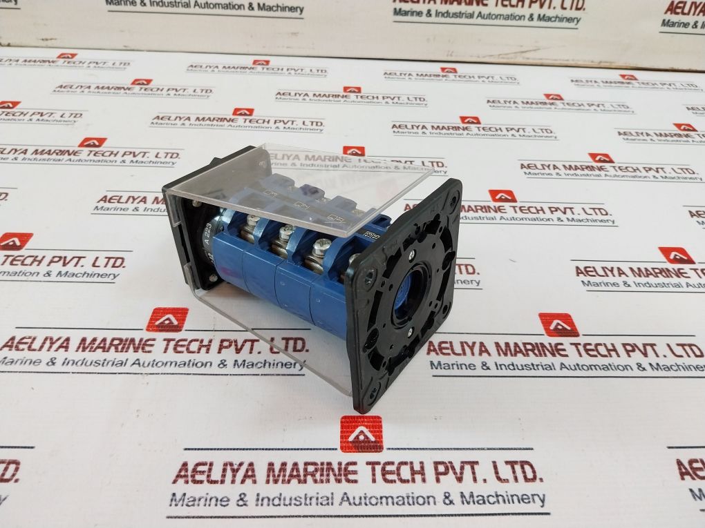 Kraus & Naimer C42 Rotary Switch - Image 5