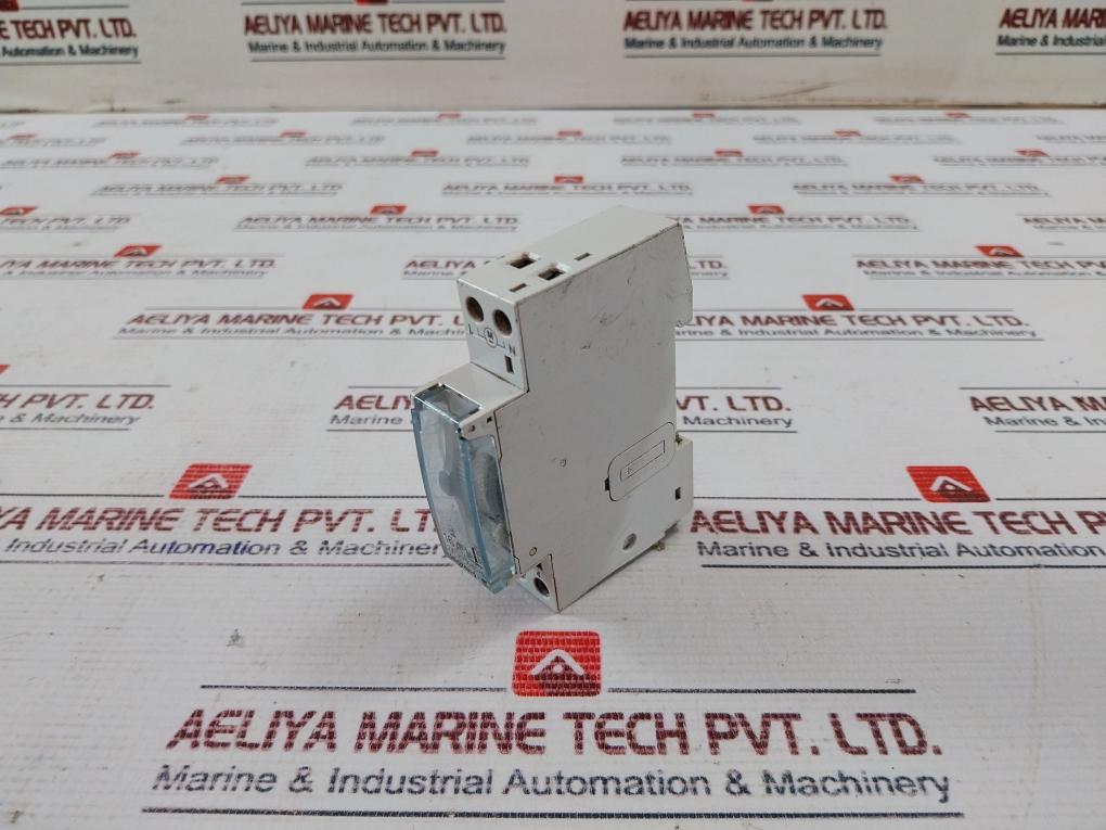 Legrand 4 127 90 Analogue Din Rail Time Switch - Image 3