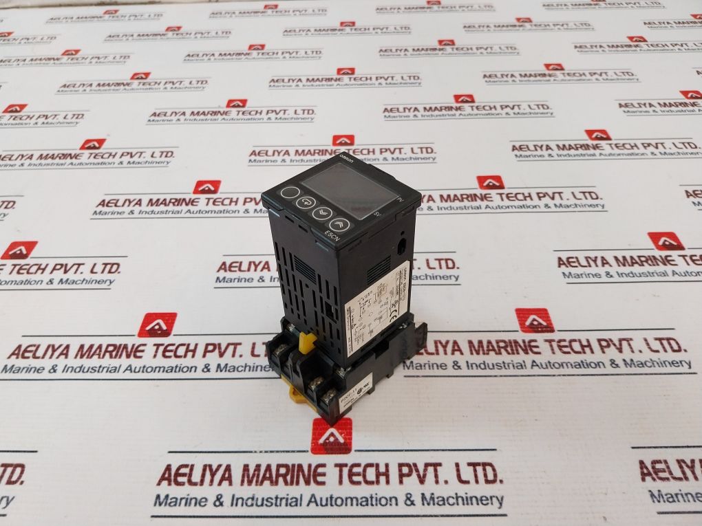 Omron E5cn-c2tu Temperature Controller - Image 4