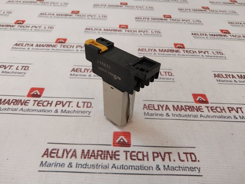 Omron H3y-2 Timer With Base 24vdc - Image 4