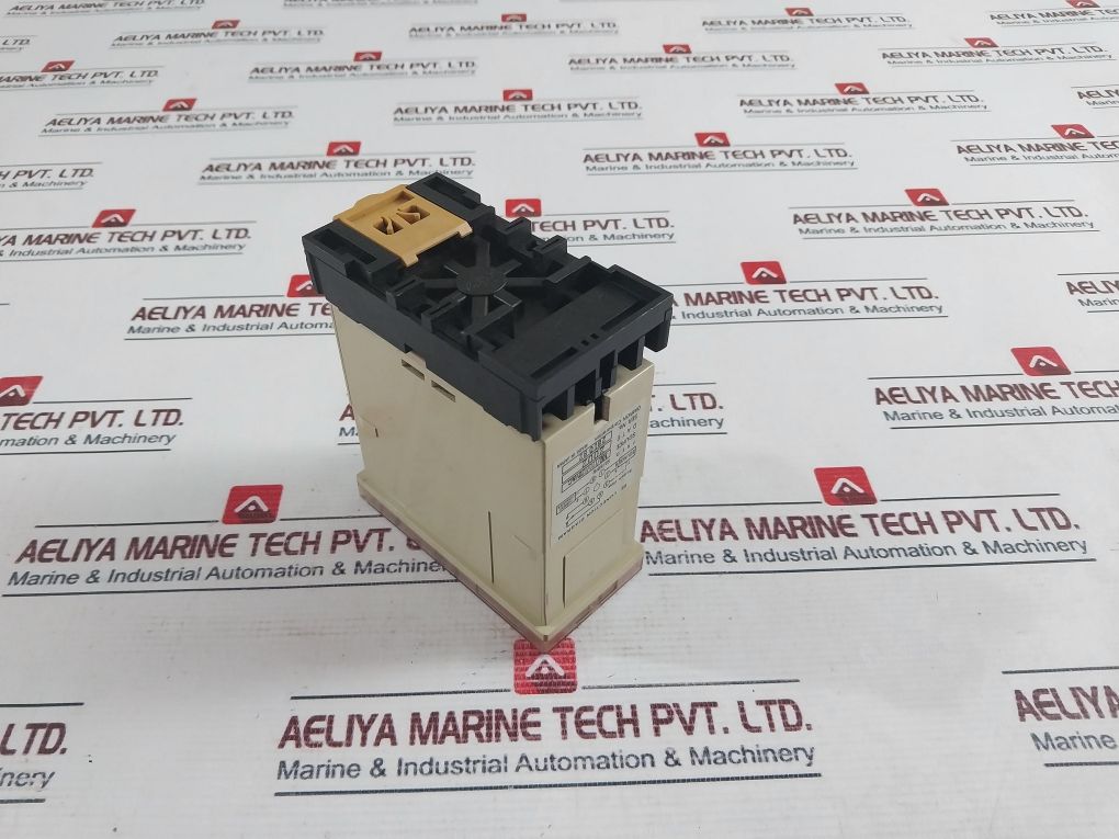 Omron Se-kp1n Motor Relay 0-10 Sec - Image 5
