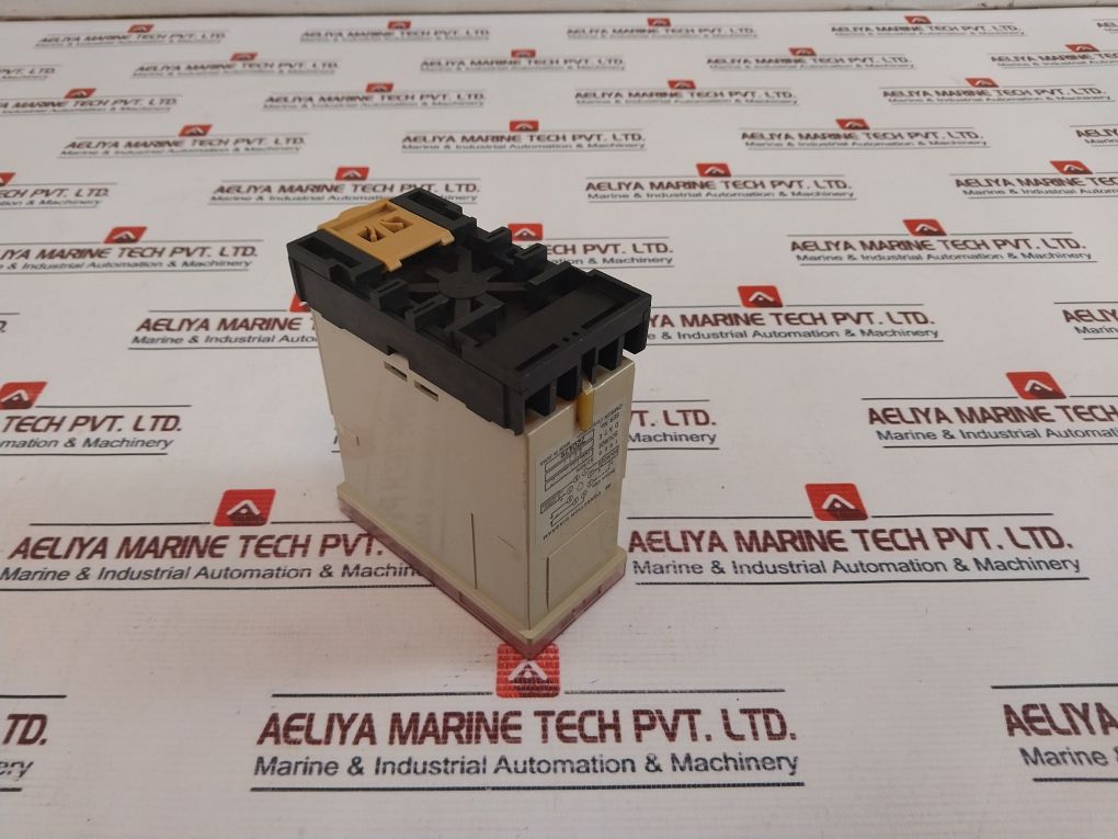 Omron Se-kp1n Motor Relay 250v - Image 5