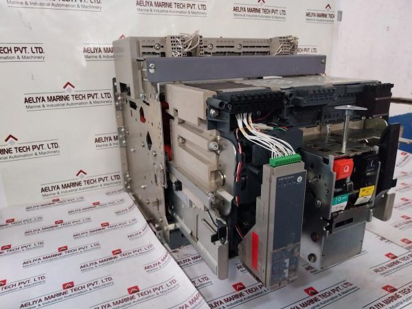 Schneider Merlin Gerin Masterpact Mvs12 N Circuit Breaker Trip Unit