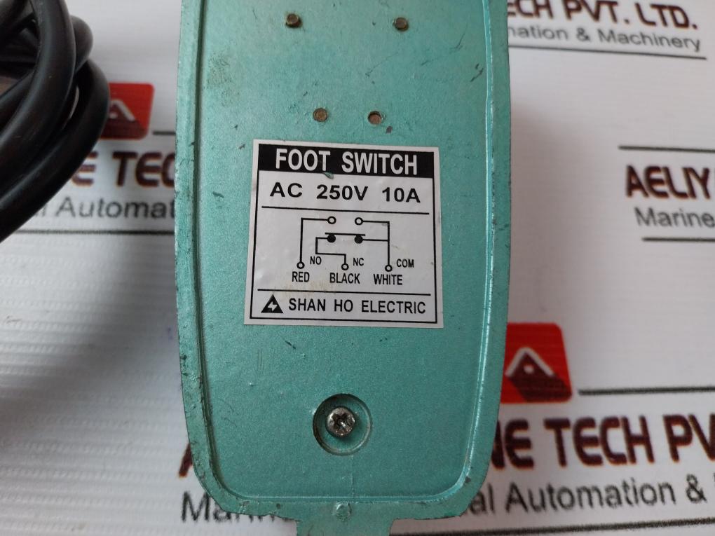 Interruttore A Grilletto Con Blocco Di Sicurezza Per Taglia Macchina - AC 250V 10A, Modello FB7-10/2W1, DPST