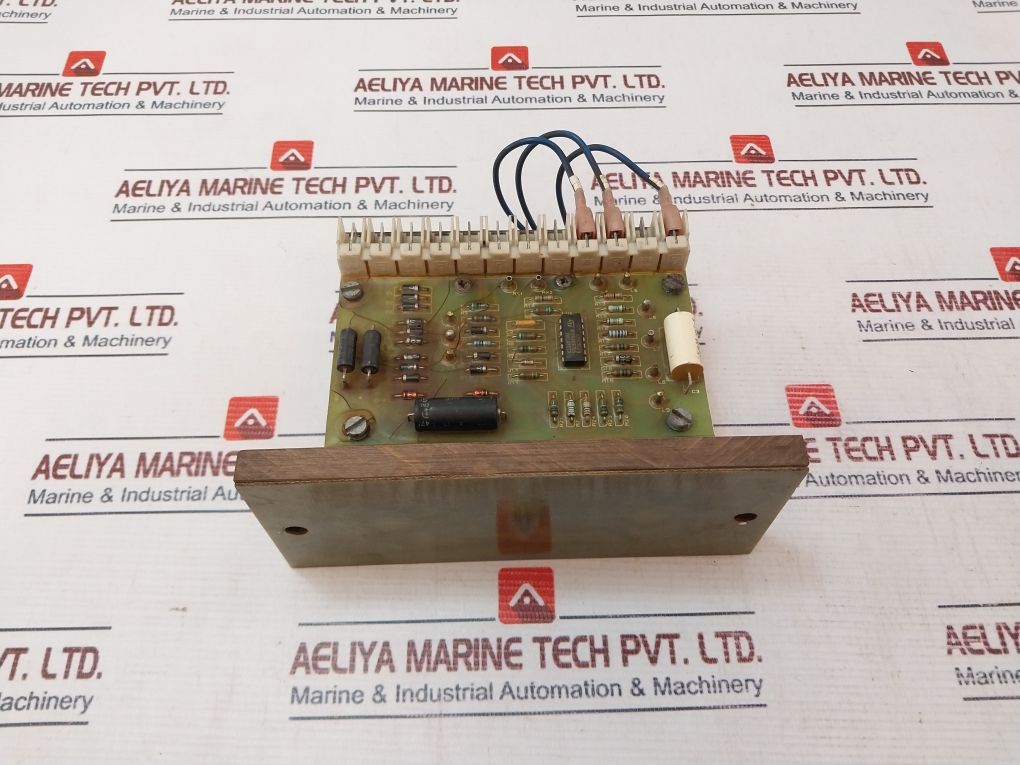 Siemens 6ga2 490-0a Automatic Voltage Regulator - Image 3