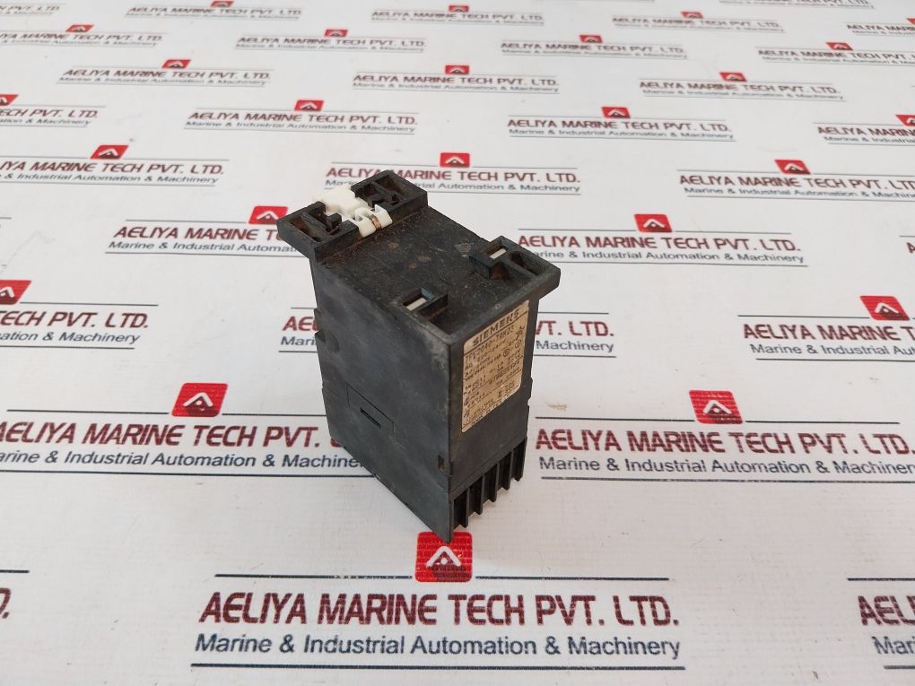 Siemens 7pu2040-7an23 Timing Relay - Image 5