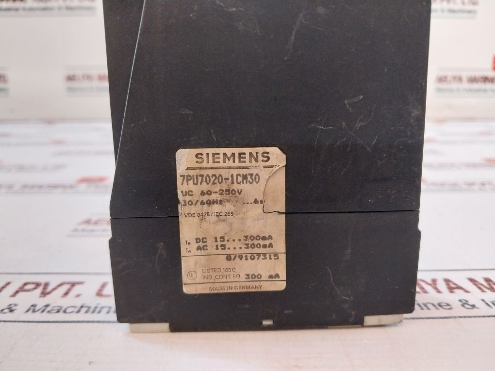 Siemens 7pu7020-1cm30 Two Wire Time Relay 60-250v - Image 6