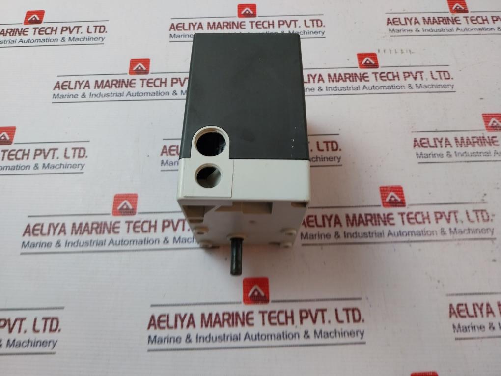 Siemens Sqn31.402a1700 Servo Motor - Image 3