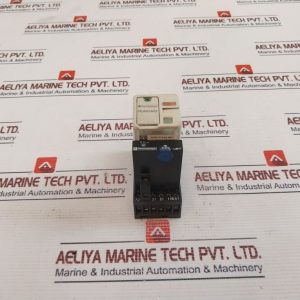 Telemecanique Run 31a22 Bd Relay With Ruz 7a Socket 24vdc