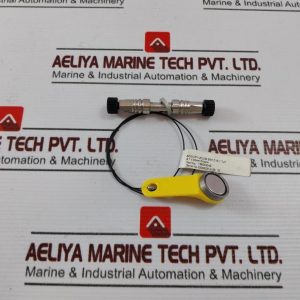 Waters 186002349 2.1 X 30mm Column