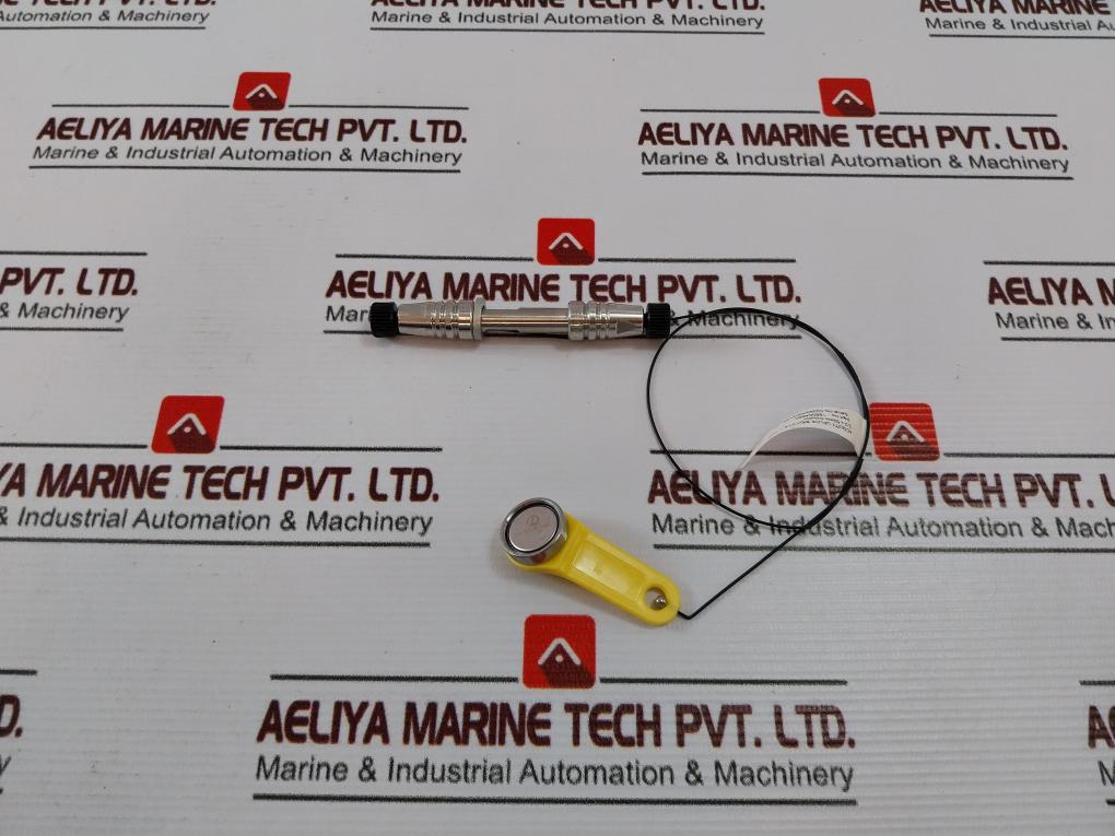 Waters 186004660 3.0x50mm Column - Image 4