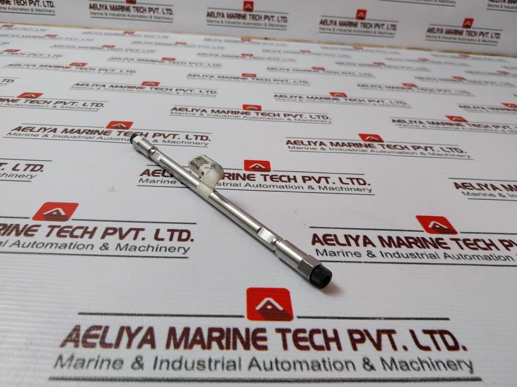 Waters Nova-pak 3.9x150mm Column Wat086344 - Image 5