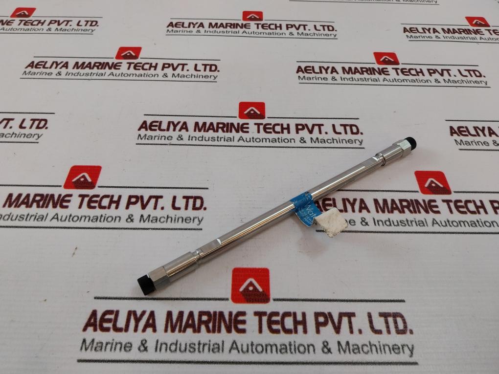 Waters Wat046980 3.9 X 150mm Column - Image 3