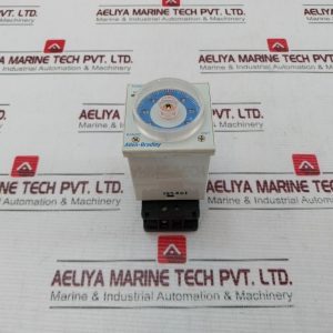 Allen-bradley 700-hrm12ta17 On-delay Timing Relay With Base