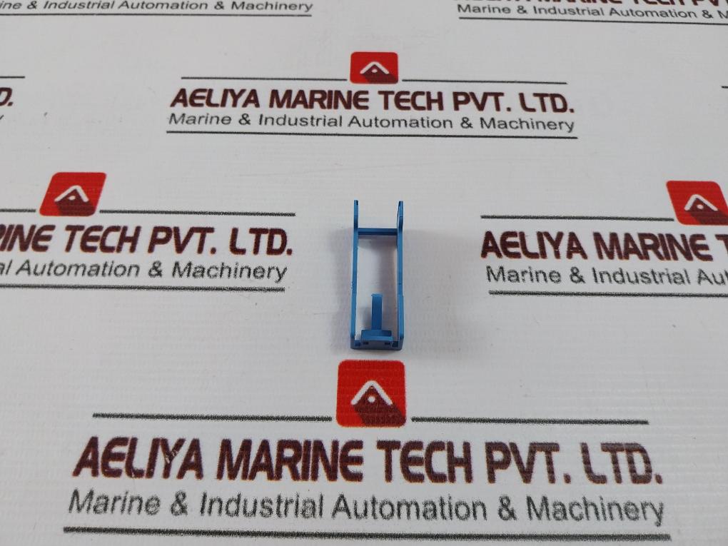 Finder 95.05 Relay Socket - Image 4