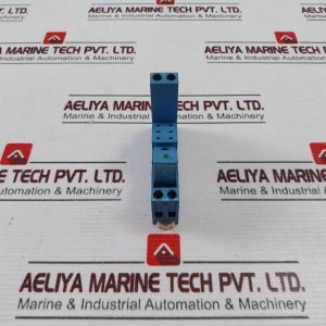 Finder 95.95.3 Relay Socket