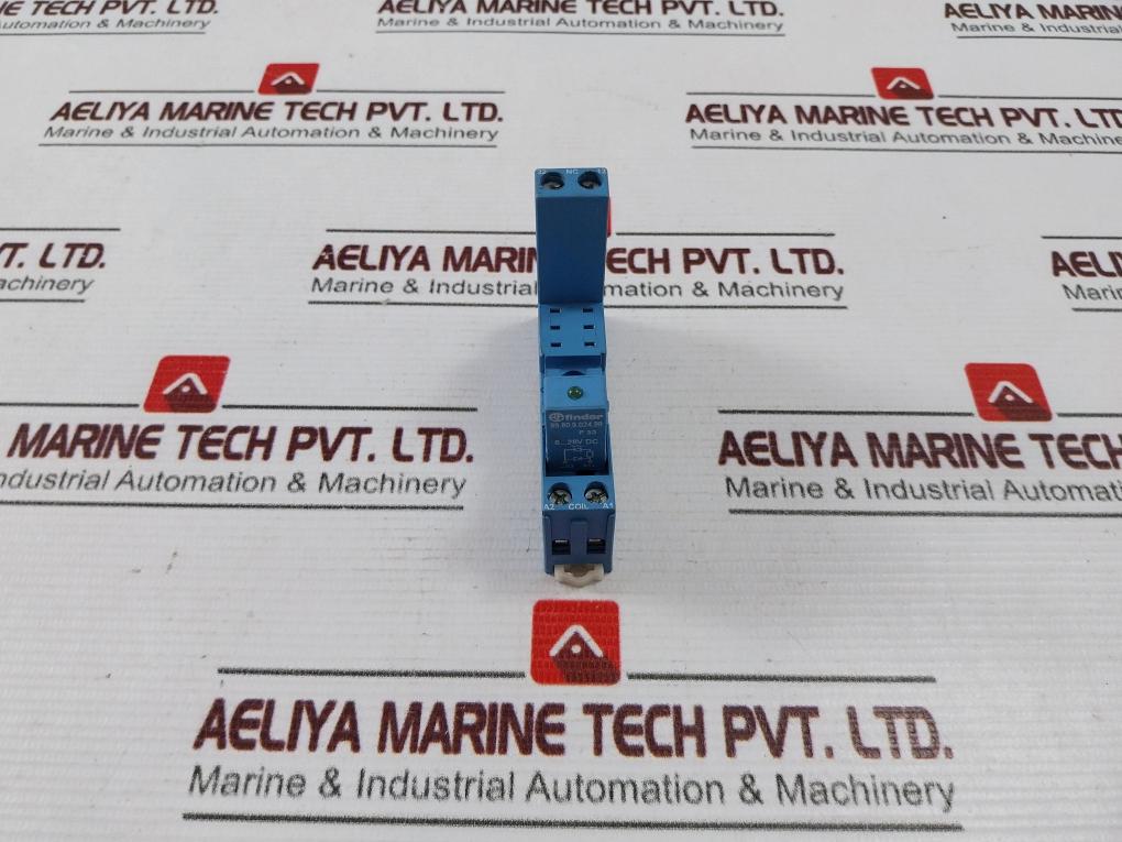 Finder 95.95.3 Relay Socket