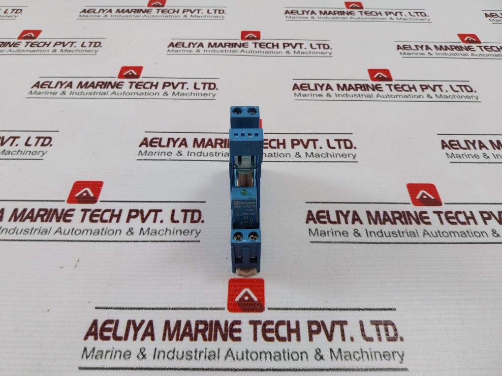 Finder 95.95.3 Relay Socket